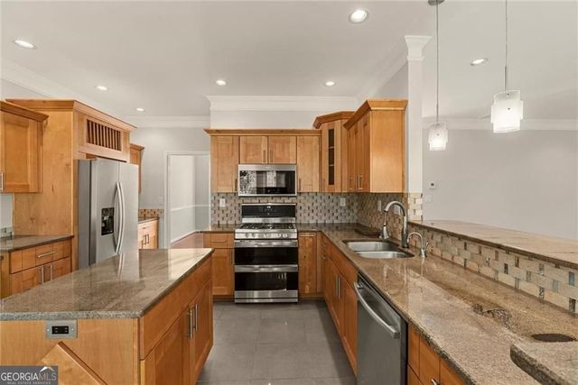 3395 Prairie Drive, Snellville, GA 30039