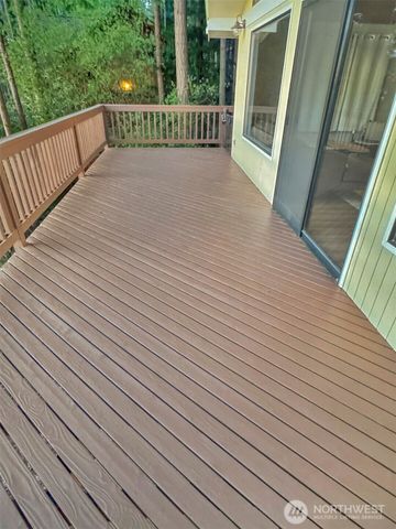 285 Harrington, Coupeville, WA 98239
