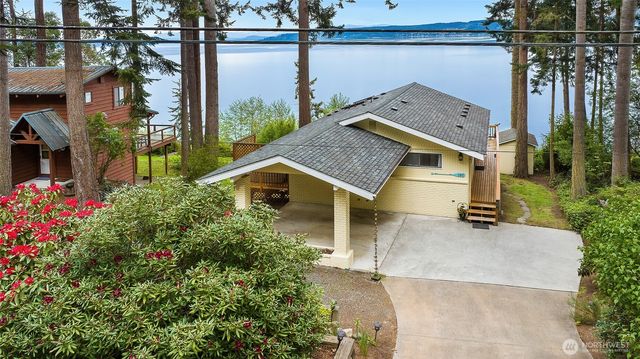 285 Harrington, Coupeville, WA 98239