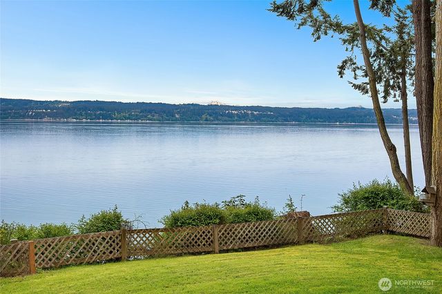 285 Harrington, Coupeville, WA 98239