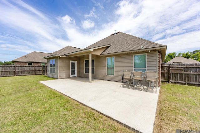 4602 Sugar Hollow Ln, Addis, LA 70710