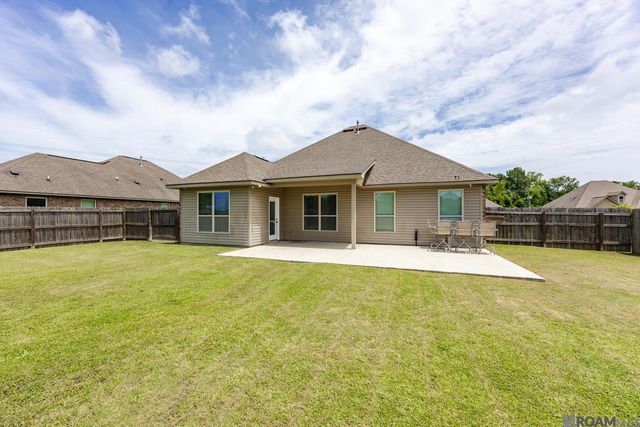 4602 Sugar Hollow Ln, Addis, LA 70710