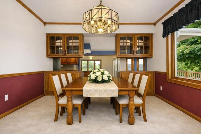 W291S6773 East Woods COURT, Mukwonago, WI 53149