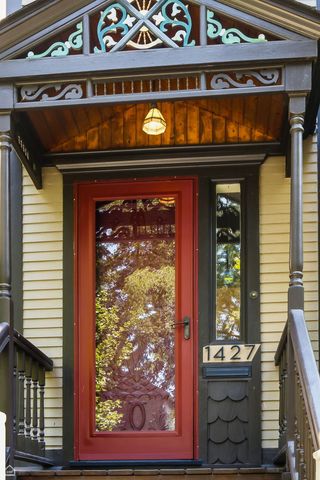 1427 W Huron Street, Chicago, IL 60642