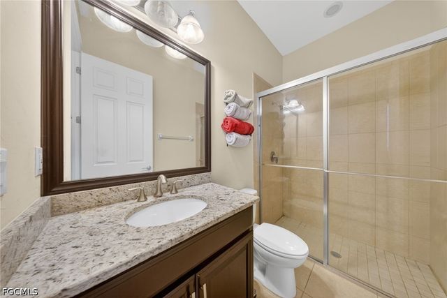 3330 Banyon Hollow LOOP, North Fort Myers, FL 33903