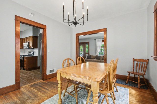 47 Carlton Avenue Se, City Of Grand Rapids, MI 49506