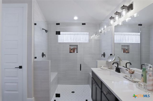 21100 Niagara Cove, Lago Vista, TX 78645
