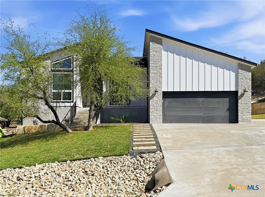 21100 Niagara Cove, Lago Vista, TX 78645