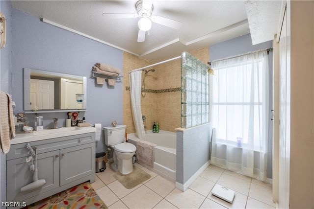 4201 6th ST W, Lehigh Acres, FL 33971