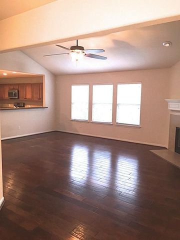 174 Fairwind Trail Drive, The Woodlands, TX 77385