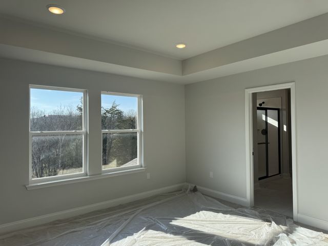 132 Dahlia Dr, La Vergne, TN 37086