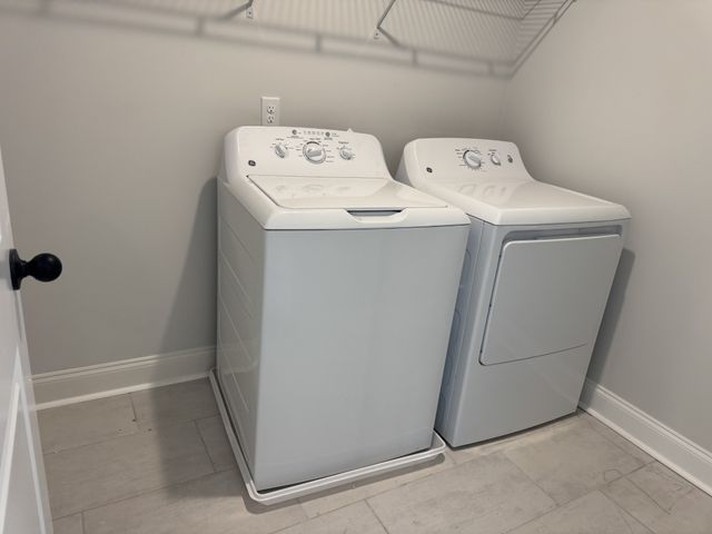 132 Dahlia Dr, La Vergne, TN 37086