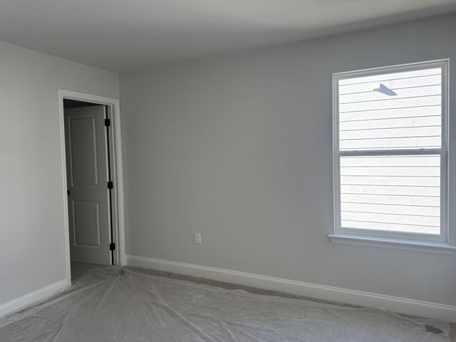 132 Dahlia Dr, La Vergne, TN 37086