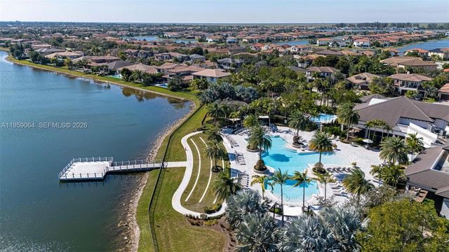 11475 E Watercrest Cir E, Parkland, FL 33076