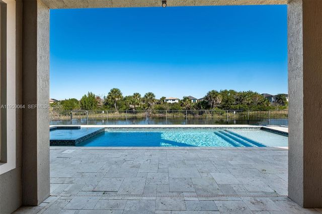 11475 E Watercrest Cir E, Parkland, FL 33076