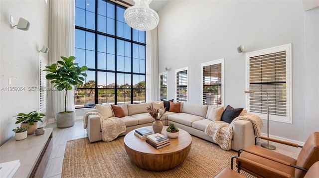 11475 E Watercrest Cir E, Parkland, FL 33076