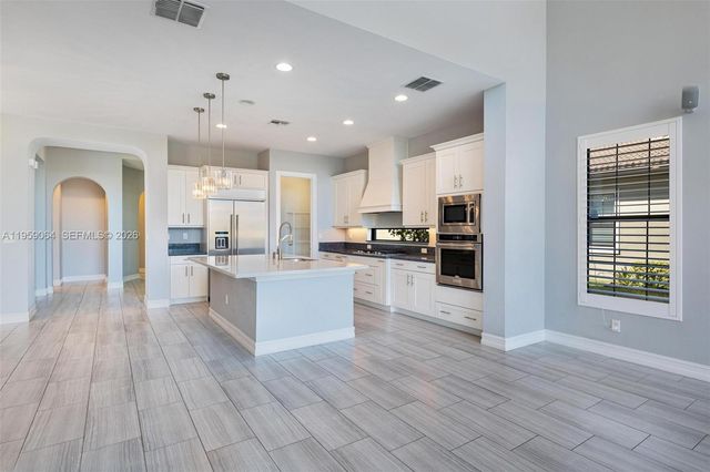 11475 E Watercrest Cir E, Parkland, FL 33076