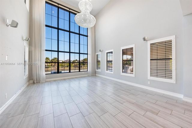 11475 E Watercrest Cir E, Parkland, FL 33076