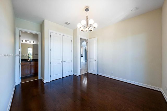 11475 E Watercrest Cir E, Parkland, FL 33076