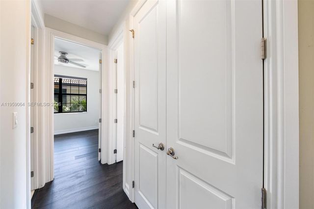 11475 E Watercrest Cir E, Parkland, FL 33076