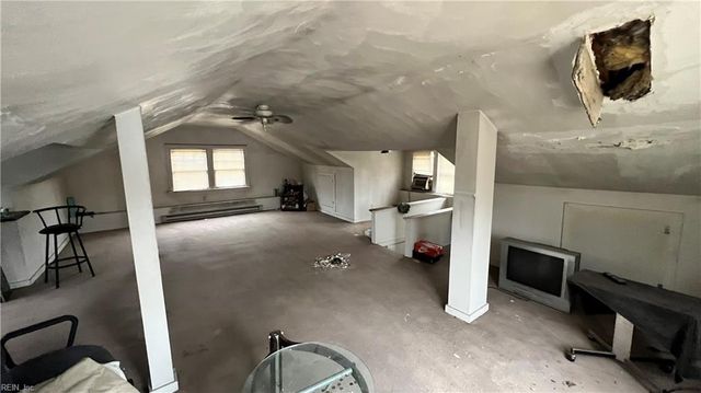 1907 Azalea AVE, Portsmouth, VA 23704