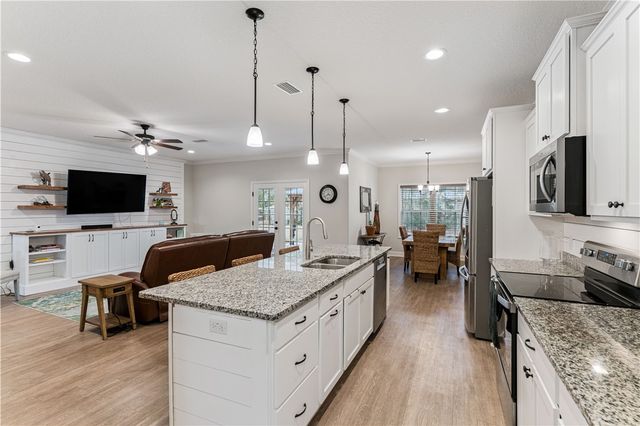 131 Great Egret Lane, Brunswick, GA 31523