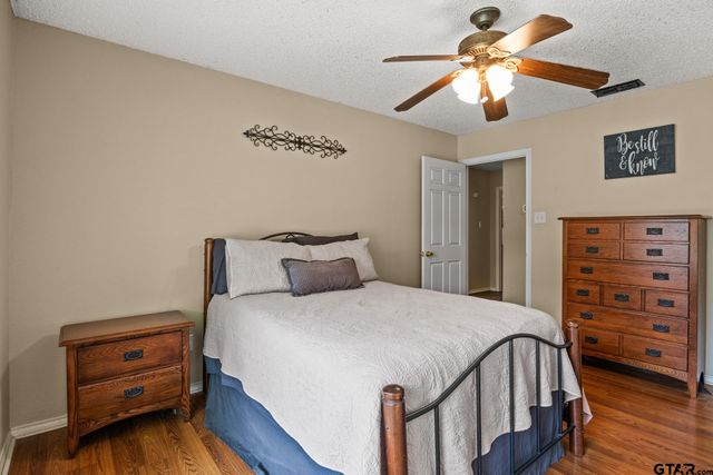 1801 N Fairway, Mount Pleasant, TX 75455