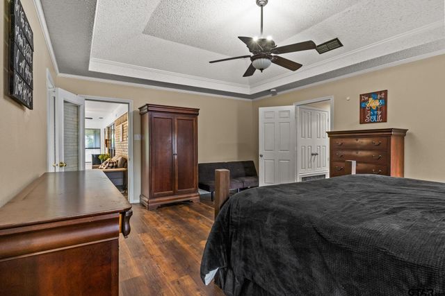 1801 N Fairway, Mount Pleasant, TX 75455