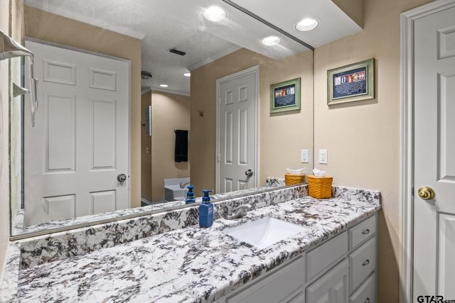 1801 N Fairway, Mount Pleasant, TX 75455