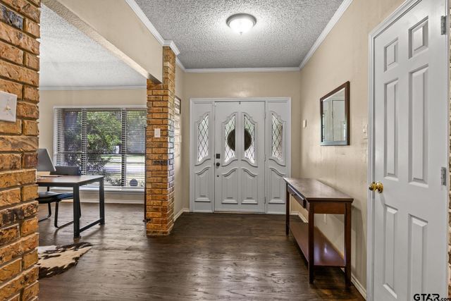 1801 N Fairway, Mount Pleasant, TX 75455