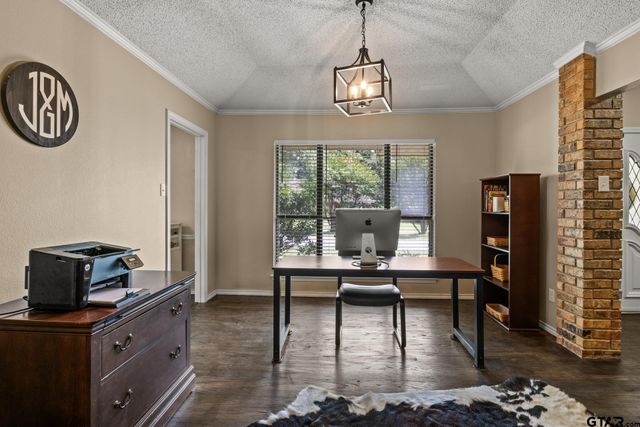 1801 N Fairway, Mount Pleasant, TX 75455