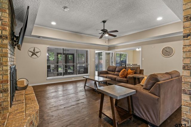 1801 N Fairway, Mount Pleasant, TX 75455