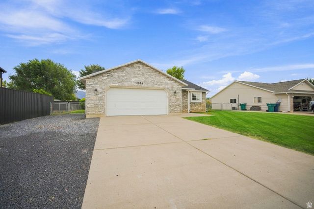 5084 S 3500 W, Roy, UT 84067