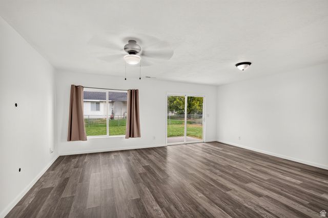 5084 S 3500 W, Roy, UT 84067