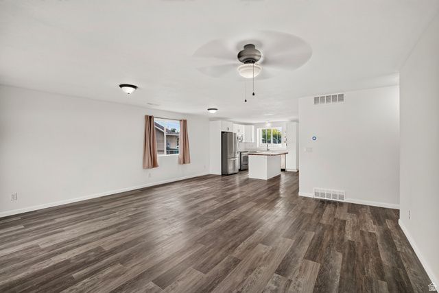 5084 S 3500 W, Roy, UT 84067