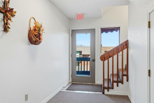 180 Wilshire Drive 88, Hollister, MO 65672