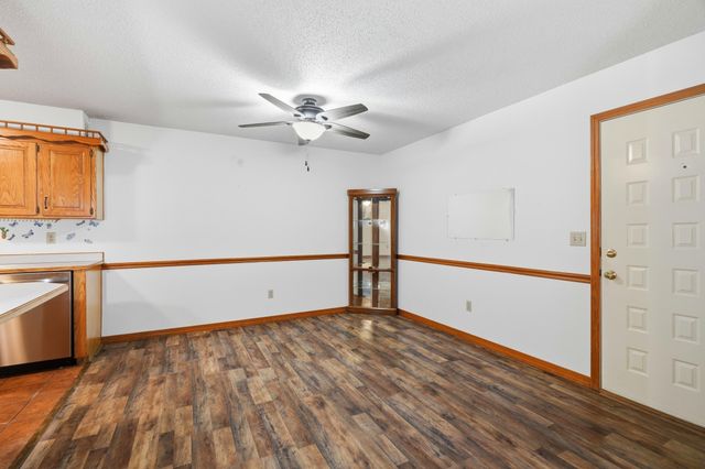 180 Wilshire Drive 88, Hollister, MO 65672