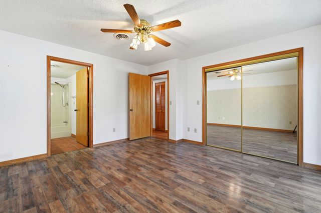 180 Wilshire Drive 88, Hollister, MO 65672