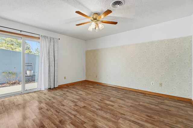 180 Wilshire Drive 88, Hollister, MO 65672