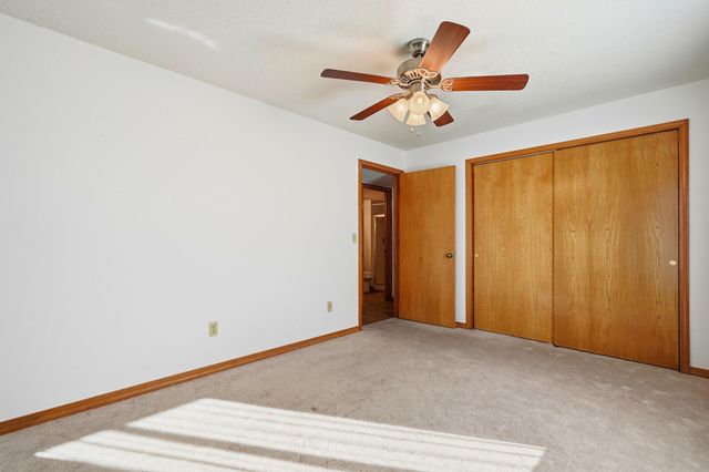 180 Wilshire Drive 88, Hollister, MO 65672