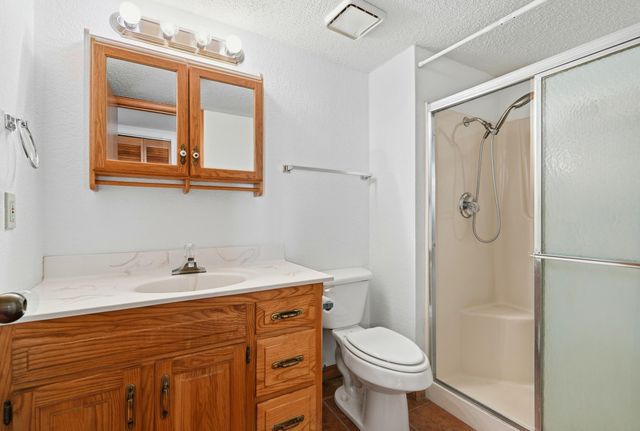 180 Wilshire Drive 88, Hollister, MO 65672