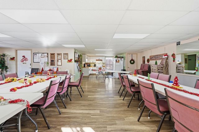 180 Wilshire Drive 88, Hollister, MO 65672