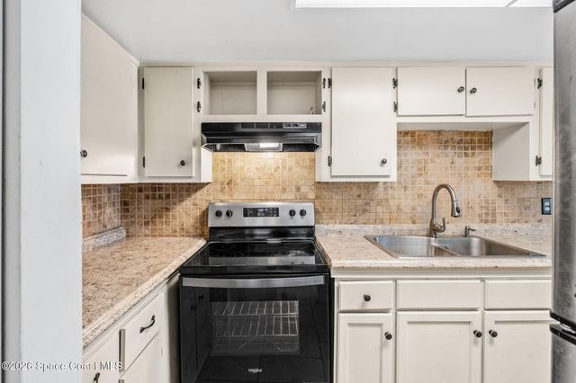 500 Catalina Road 402, Cocoa Beach, FL 32931