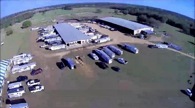 40812 GRAYS AIRPORT ROAD, Lady Lake, FL 32159