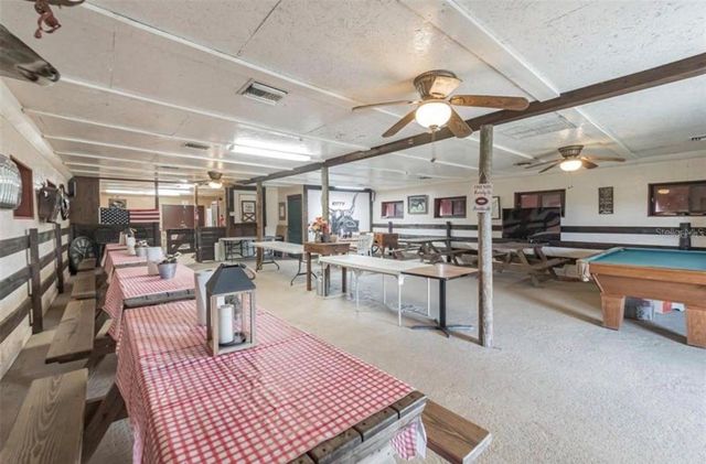 40812 GRAYS AIRPORT ROAD, Lady Lake, FL 32159