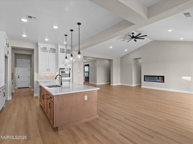 200 Pebble Creek Drive, Sparks, NV 89441