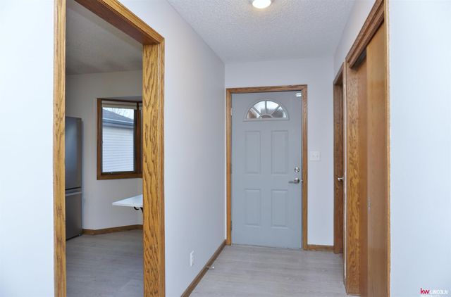 2218 Southwood Place, Lincoln, NE 68512