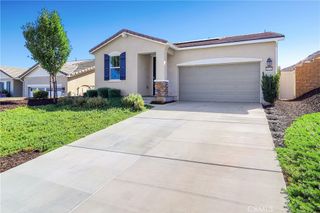 29752 Wolf Glen Court, Winchester, CA 92596