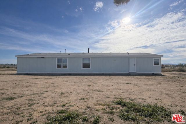6288 Maricopa Road, Phelan, CA 92371