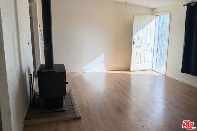 6288 Maricopa Road, Phelan, CA 92371